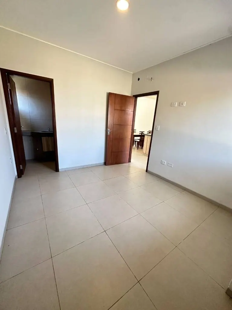Casa de 3 dormitorios en venta en Valle Sánchez, Warnes: foto 17 de 21