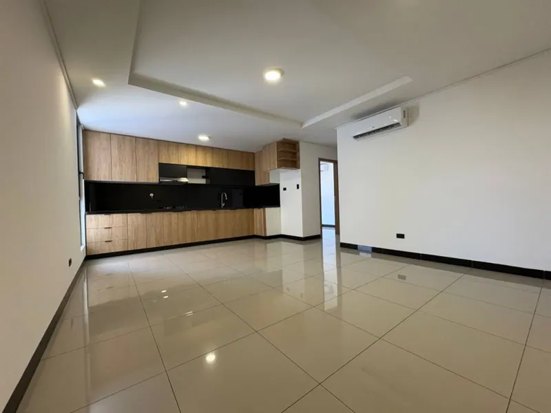 Departamento de 2 dormitorios en alquiler en el condominio Avanti: foto 3 de 14