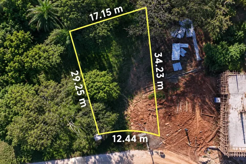 Terreno de 450 m² en venta en el Urubó: foto 3 de 7