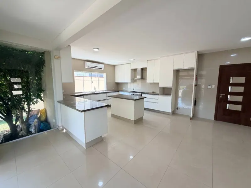 4-bedroom house for sale in the Las Brisas gated community, North Zone: foto 3 de 20