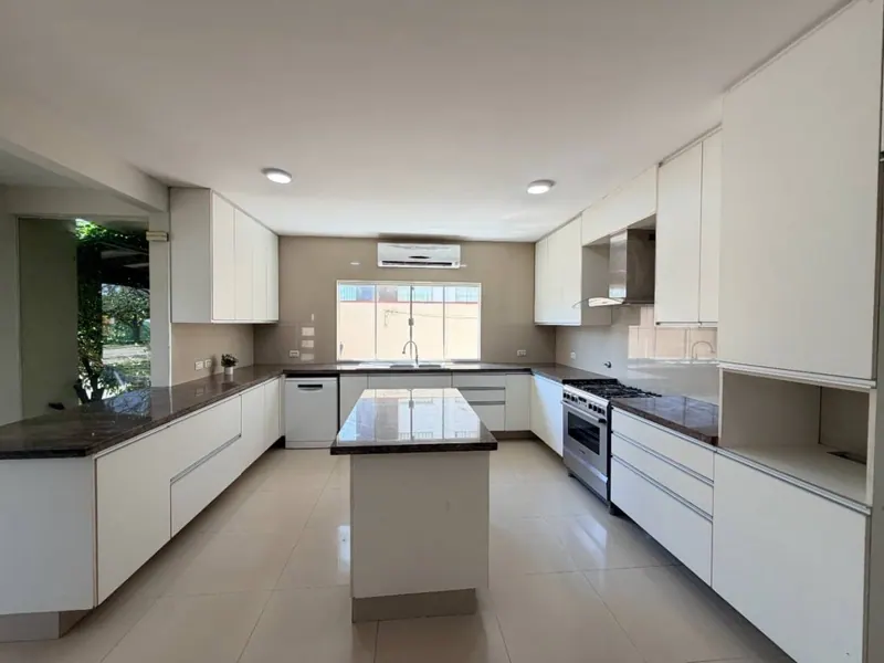 4-bedroom house for sale in the Las Brisas gated community, North Zone: foto 4 de 20
