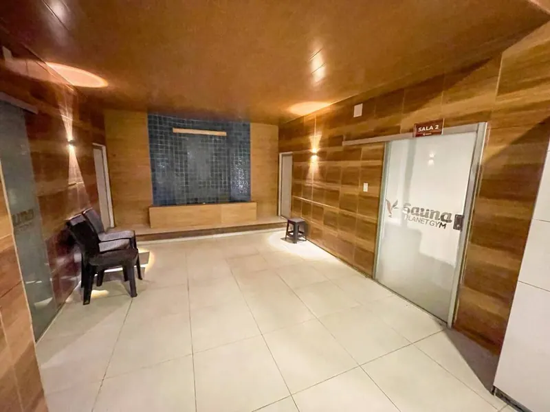 Edificio comercial de 4.000 m² en venta sobre la Av. Mutualista: foto 10 de 48