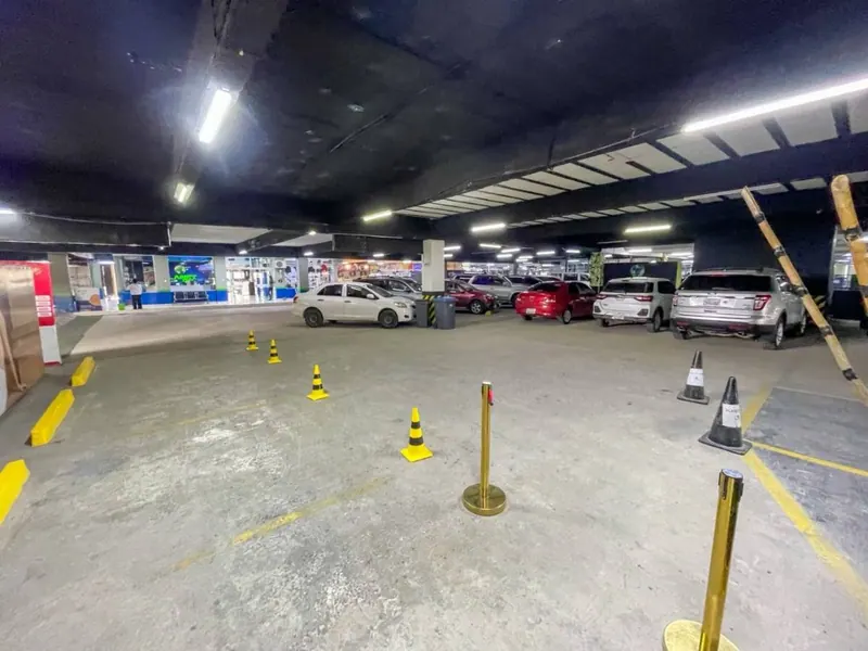 Edificio comercial de 4.000 m² en venta sobre la Av. Mutualista: foto 28 de 48