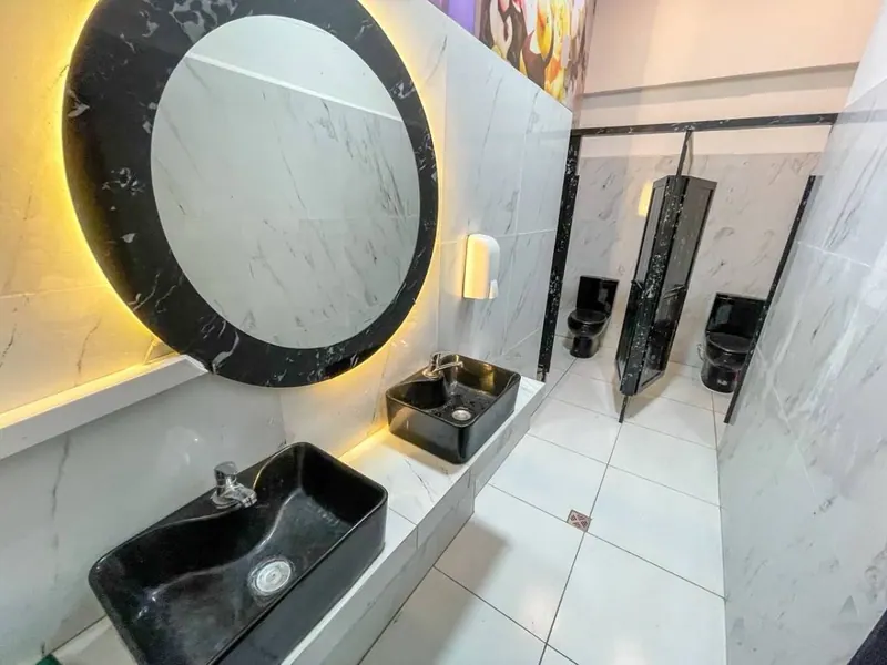 Edificio comercial de 4.000 m² en venta sobre la Av. Mutualista: foto 41 de 48