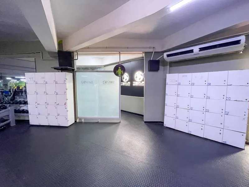 Edificio comercial de 4.000 m² en venta sobre la Av. Mutualista: foto 45 de 48