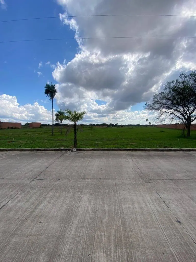 Terreno de 237 m² en venta en Satélite Norte, Warnes: foto 3 de 6