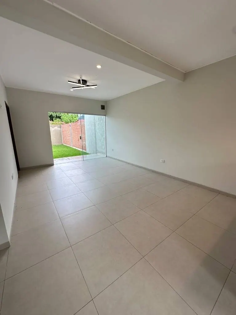 Casa de 3 dormitorios en venta en Valle Sánchez, Warnes: foto 7 de 26