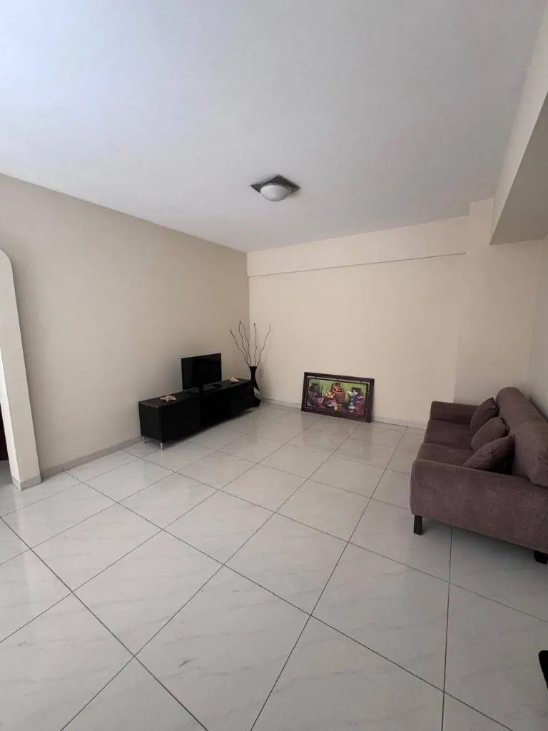 Departamento de 2 dormitorios en venta sobre la Av. Beni: foto 4 de 7