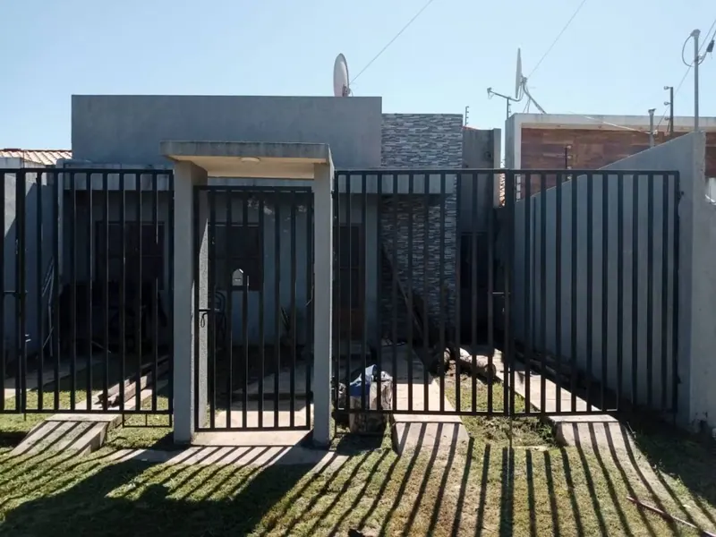 3-bedroom house for sale in the La Colonia development: foto 1 de 6