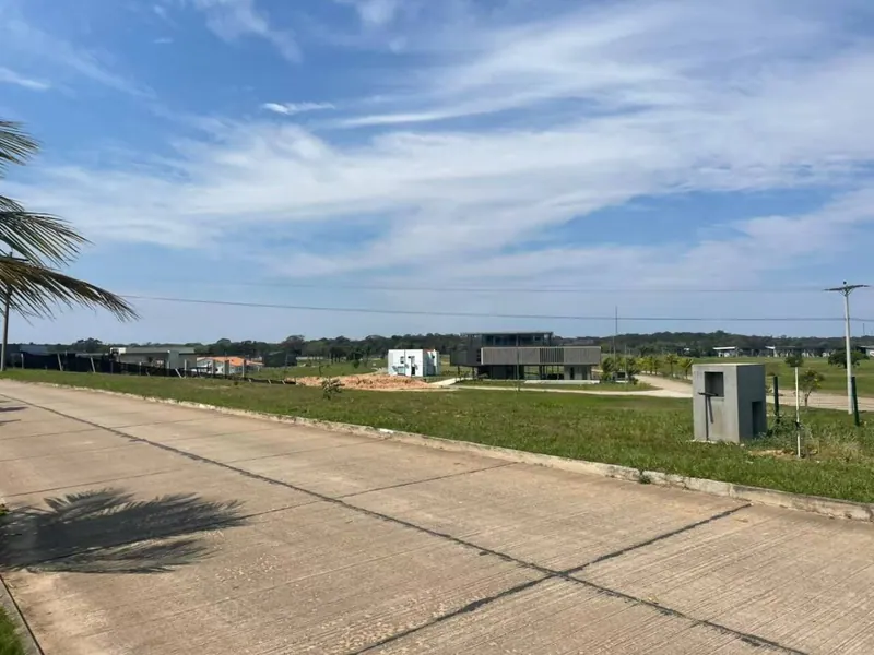 Terreno de 928,35 m² en venta en Playa Turquesa, Urubó: foto 8 de 8