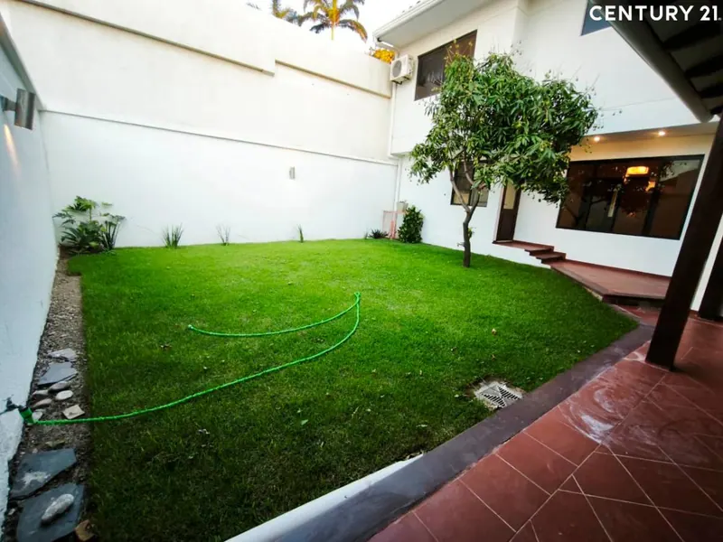 3-bedroom house for sale in the Ciudad Jardín gated community: foto 11 de 39