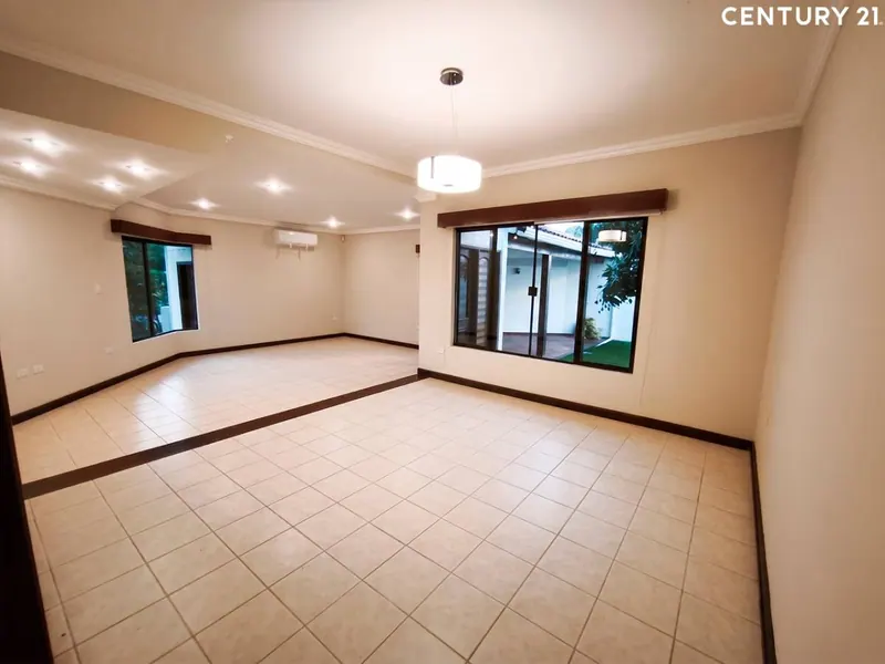 3-bedroom house for sale in the Ciudad Jardín gated community: foto 27 de 39