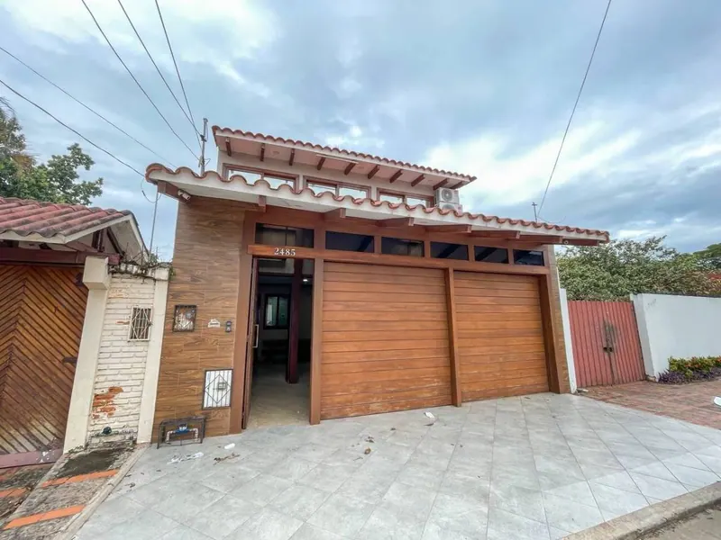 Departamento dúplex amoblado de 3 dormitorios en alquiler, Zona Este: foto 2 de 19