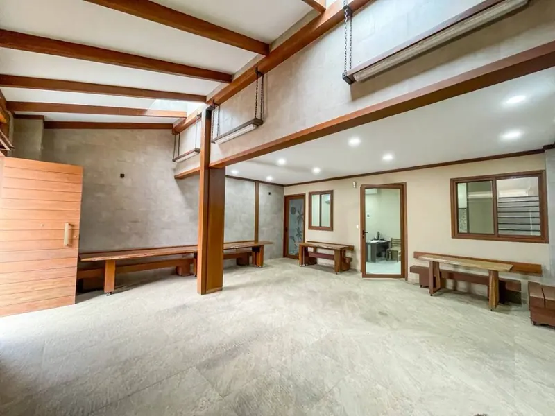 Departamento dúplex amoblado de 3 dormitorios en alquiler, Zona Este: foto 4 de 19