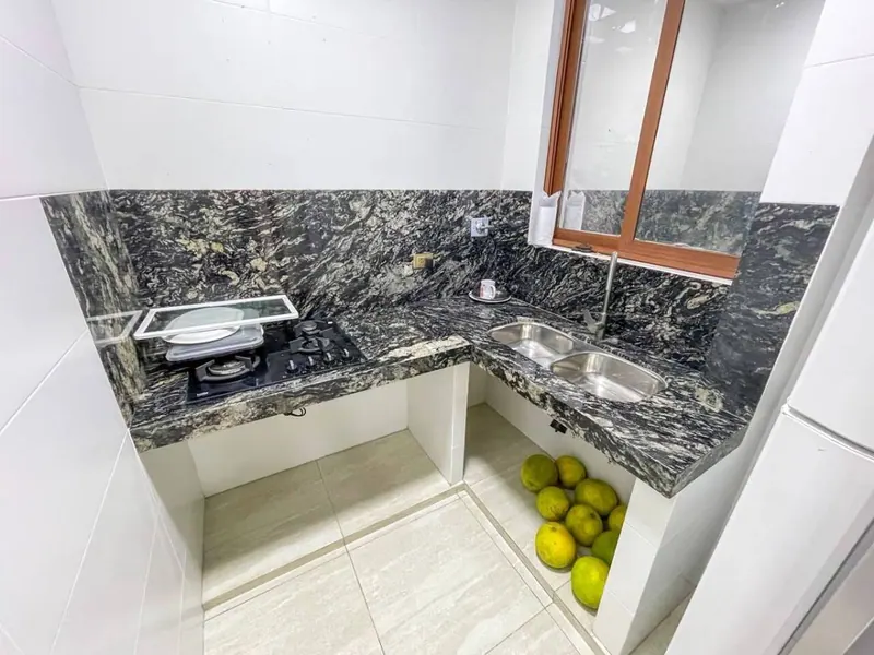 Departamento dúplex amoblado de 3 dormitorios en alquiler, Zona Este: foto 8 de 19