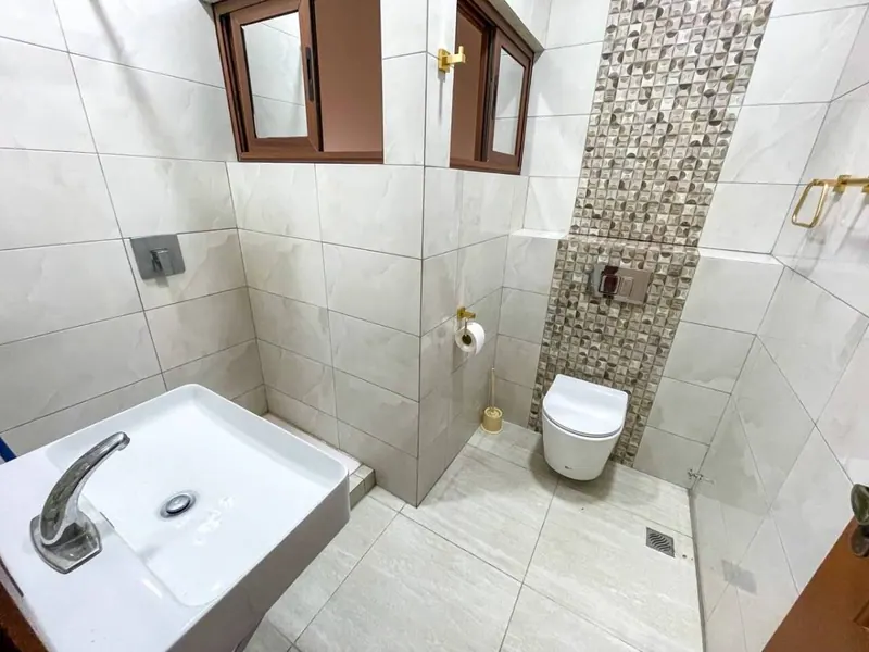 Departamento dúplex amoblado de 3 dormitorios en alquiler, Zona Este: foto 14 de 19