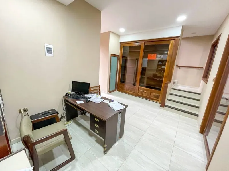 Departamento dúplex amoblado de 3 dormitorios en alquiler, Zona Este: foto 15 de 19