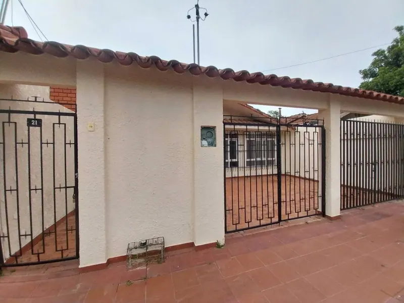 House with an independent apartment for sale in Plan 12 de Hamacas: foto 2 de 27