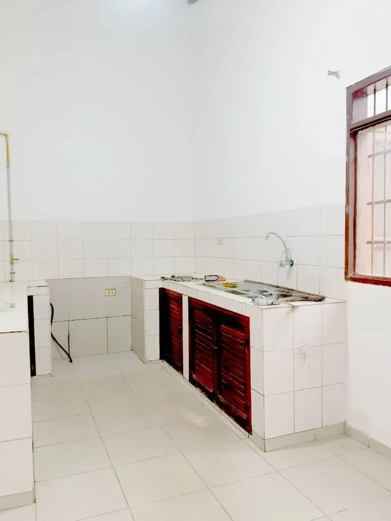 Departamento de 3 dormitorios en alquiler en la av. Moscú, Zona Sur: foto 1 de 10