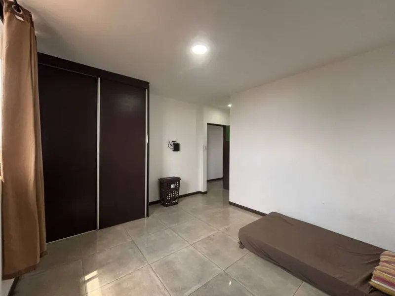 Departamento de 2 dormitorios en venta en la av. Roca y Coronado: foto 6 de 6