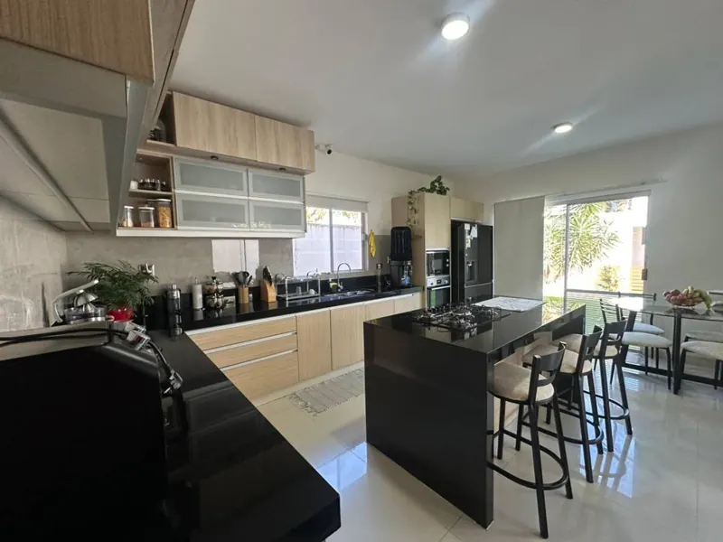 Furnished 4-bedroom house for sale in Bosques de la Colina: foto 3 de 20