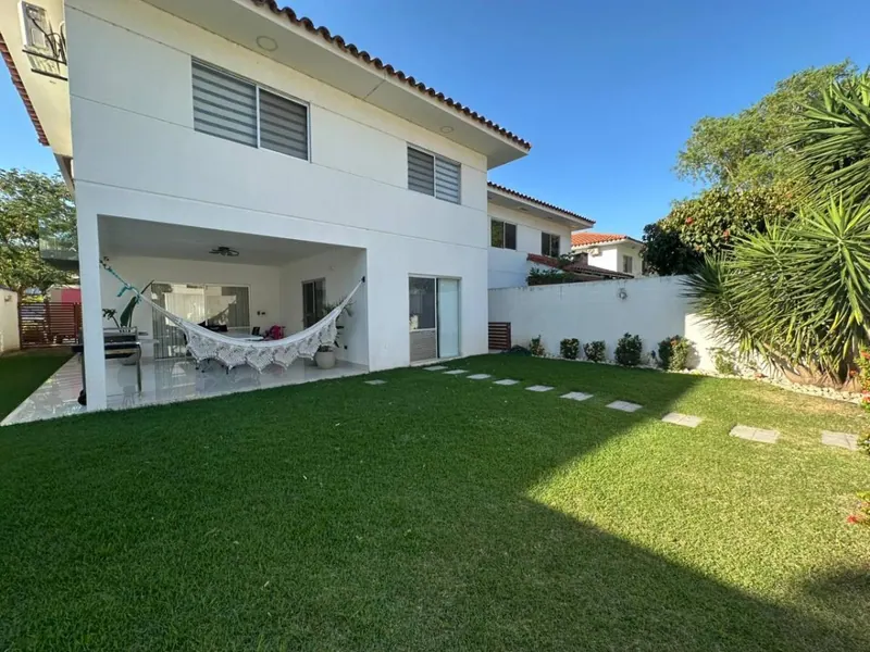 Furnished 4-bedroom house for sale in Bosques de la Colina: foto 18 de 20