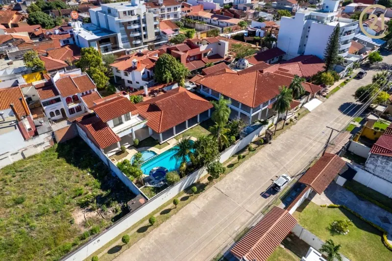 Corporate house for rent on Avenida Alemana, North Zone