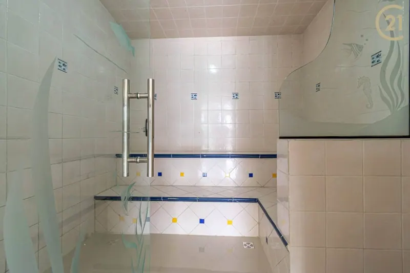 Corporate house for rent on Avenida Alemana, North Zone: foto 13 de 36