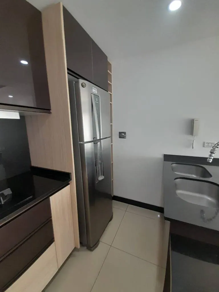 Departamento amoblado de 2 dormitorios en alquiler en Sky Line: foto 4 de 7