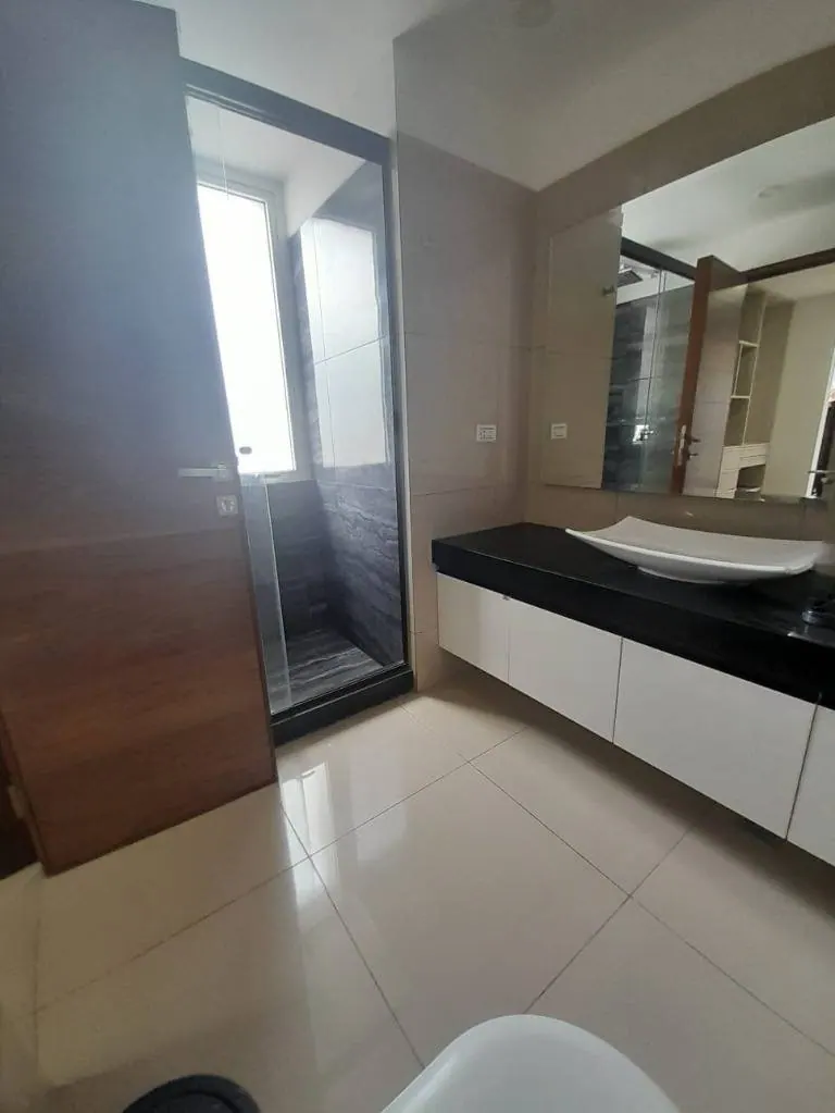 Departamento amoblado de 2 dormitorios en alquiler en Sky Line: foto 7 de 7