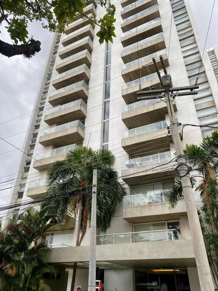 2-bedroom apartment for sale in Equipetrol, with terrace: foto 1 de 13