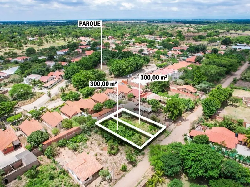 Terreno de 300 m² en venta en la urbanización Tarope, Cotoca: foto 3 de 4