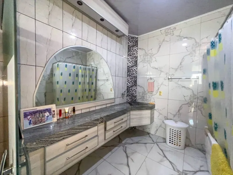Edificio comercial de 2.005 m² en venta en el Centro: foto 17 de 25