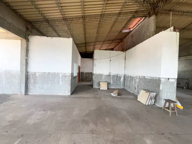 Edificio comercial de 2.005 m² en venta en el Centro: foto 21 de 25