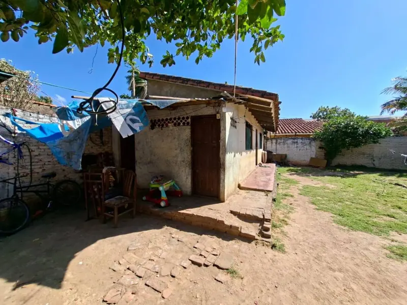 Terreno de 387,77 m² con casa en venta en la Zona Este, 3er anillo: foto 6 de 11