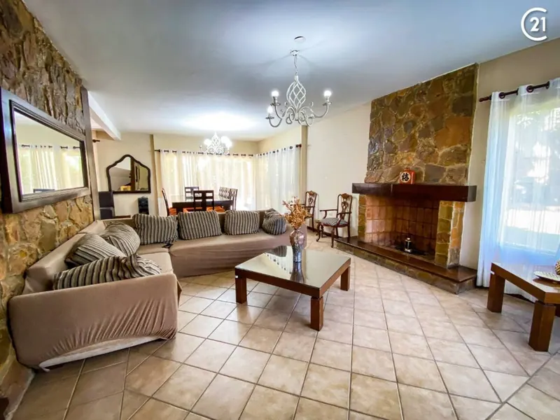 1,170 m² lot with house for sale in the North Zone, 7th ring: foto 15 de 30