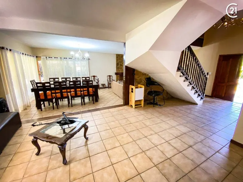 1,170 m² lot with house for sale in the North Zone, 7th ring: foto 17 de 30