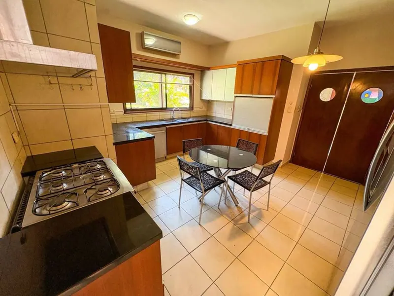 Casa amoblada en alquiler en el condominio Jardines del Urubó: foto 16 de 22