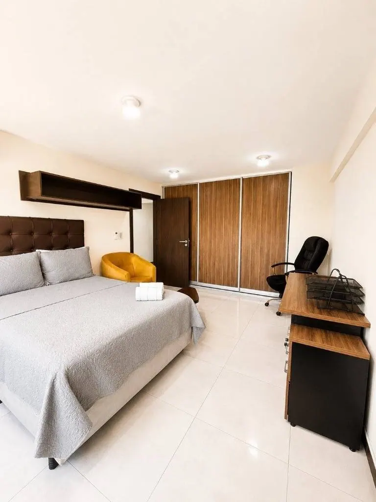 Departamento amoblado de 2 dormitorios en venta en el edificio Glaz: foto 2 de 10