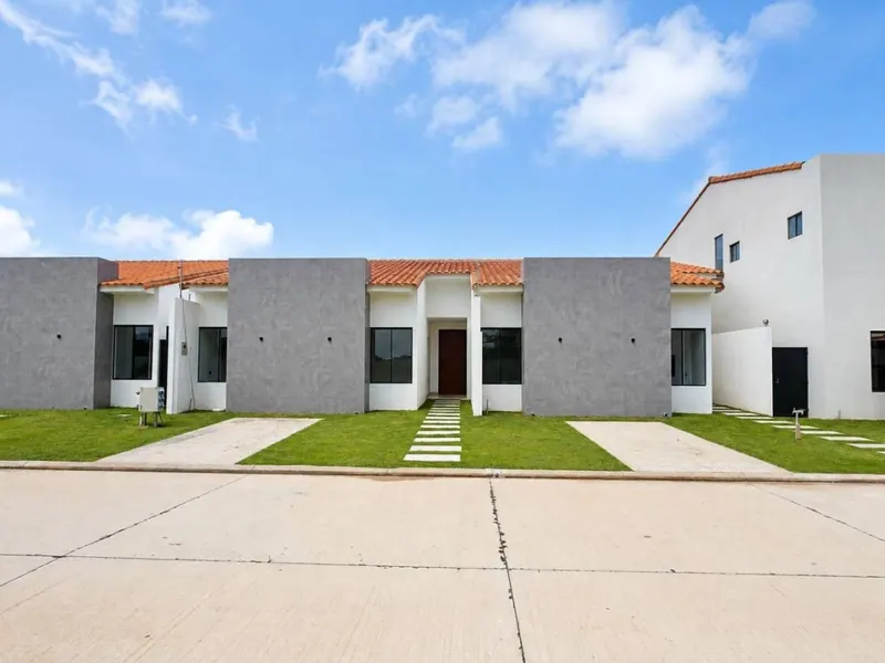 3-bedroom house for sale in a gated community in the North Zone: foto 1 de 5