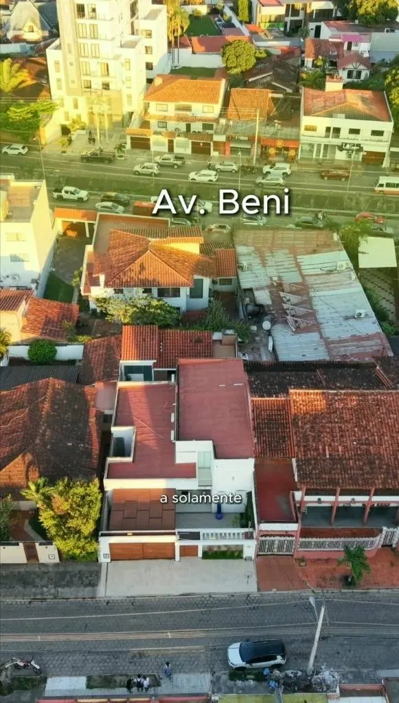 Casa de dos plantas en venta en el barrio Hamacas, Zona Norte: foto 4 de 18