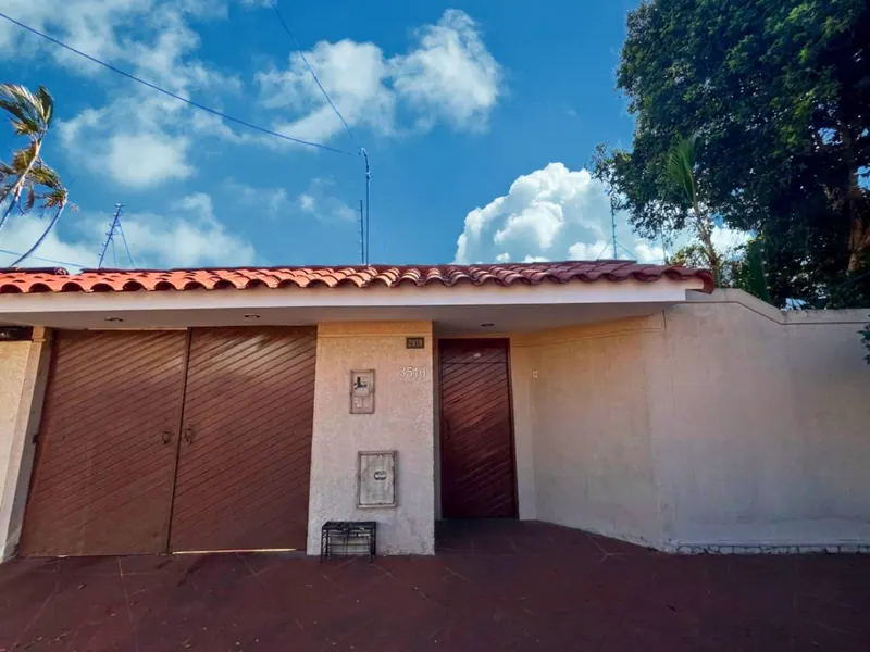 5-bedroom house for sale near Hospital Japonés: foto 1 de 15