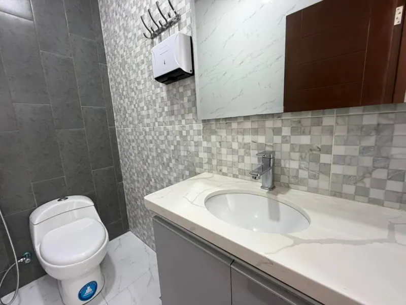 Casa de 3 dormitorios en suite en venta en la Zona Norte: foto 10 de 20