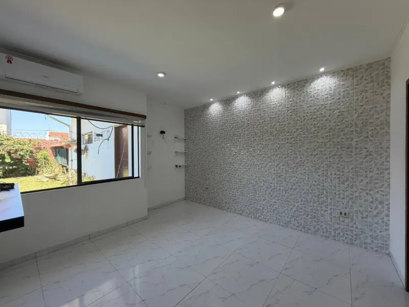 Casa de 3 dormitorios en suite en venta en la Zona Norte: foto 11 de 20