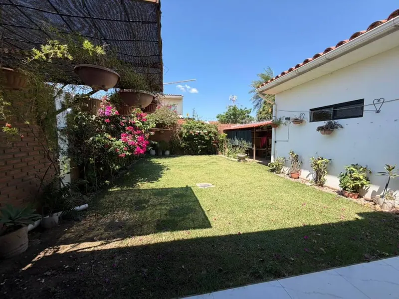 Casa de 3 dormitorios en suite en venta en la Zona Norte: foto 15 de 20