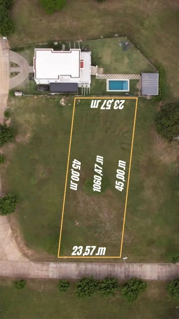 Terreno de 1.060,47 m² en venta en Urubó Golf, módulo 3: foto 3 de 4