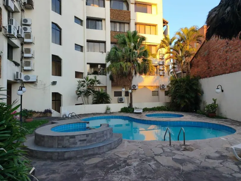 Departamento de 3 dormitorios en venta en Equipetrol, 163 m²: foto 18 de 18