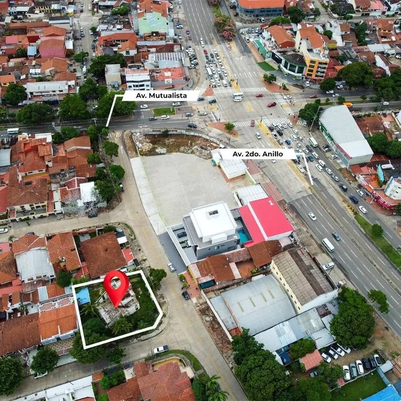 719 m² corner lot for rent on Av. Alemana