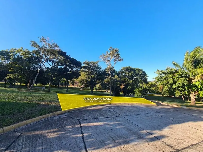 Terreno de 1.020 m² en venta en Urubó Village, Módulo 2: foto 3 de 8