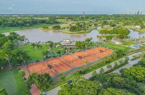 Terreno de 1.020 m² en venta en Urubó Village, Módulo 2: foto 5 de 8